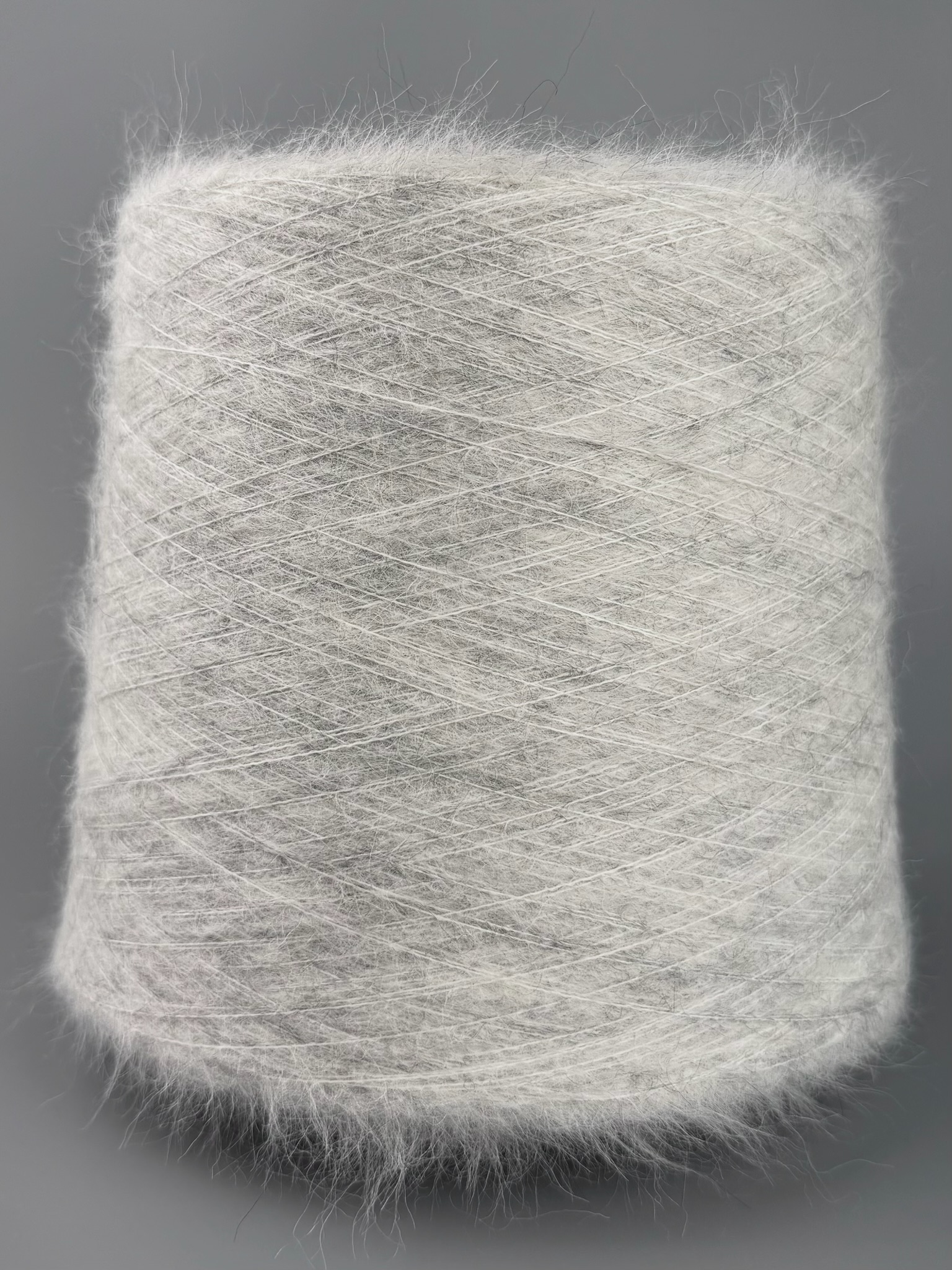 Zimpfer Wolle Selezione Royal Kid 1000m/100g – Mohair Alpaka Kaschmir Garn col. Helles Perlgrau foto 2
